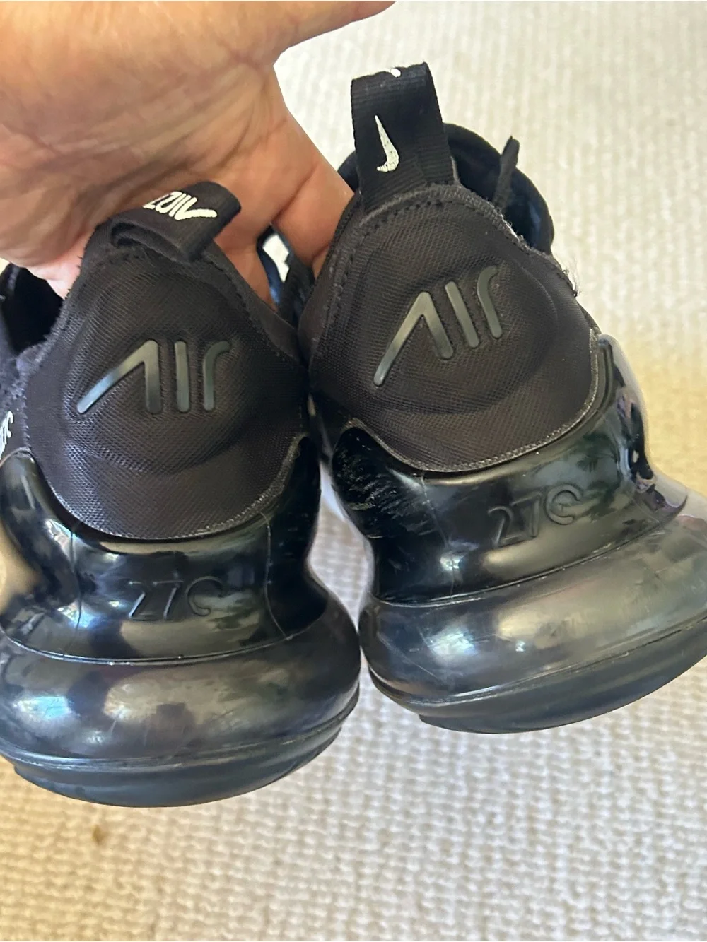 Nike air270 men